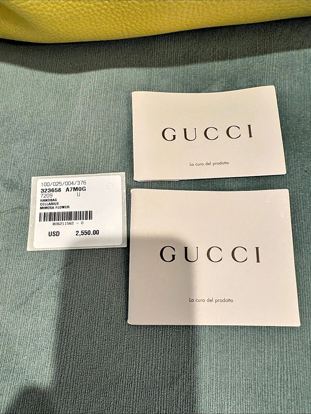 Like New Gucci Bamboo Tote Cellarius Leather Tote in Yellow - Picture 4 of 7
